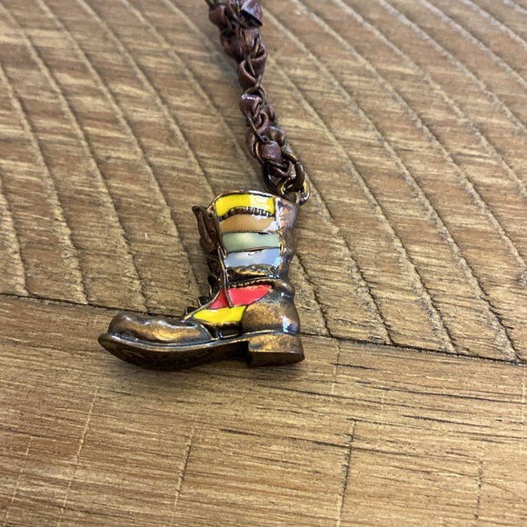 NWT Vintage 90s Steve Madden Boot Charm Necklace - Picture 3 of 7